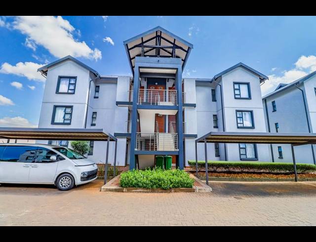 2 BEDROOM APARTMENT FOR SALE IN GOLDEN FIELDS ESTATE